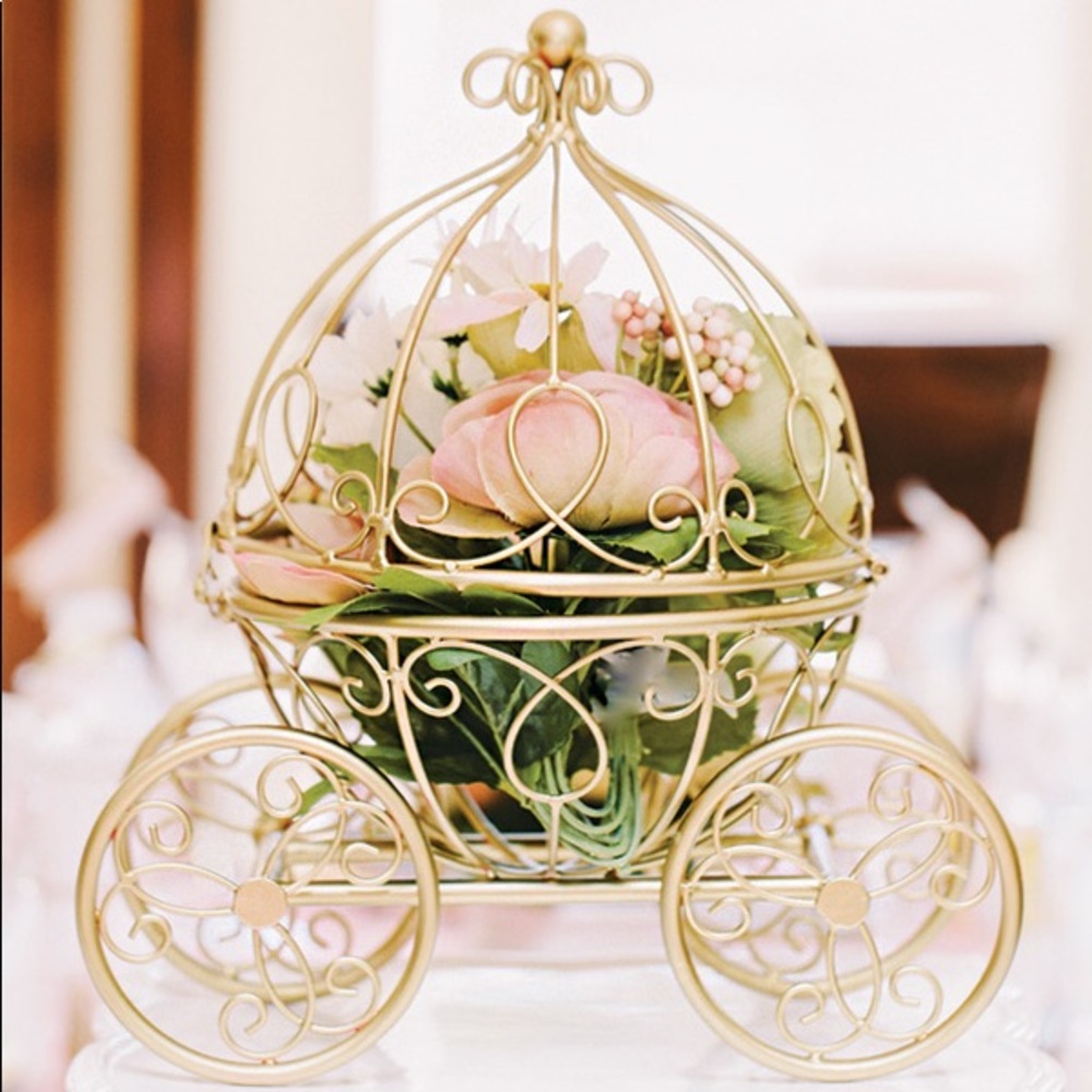 Carriage Centerpieces (Cinderella)